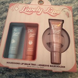 Nourishing Lip Balm Trio + adhesive balm holder